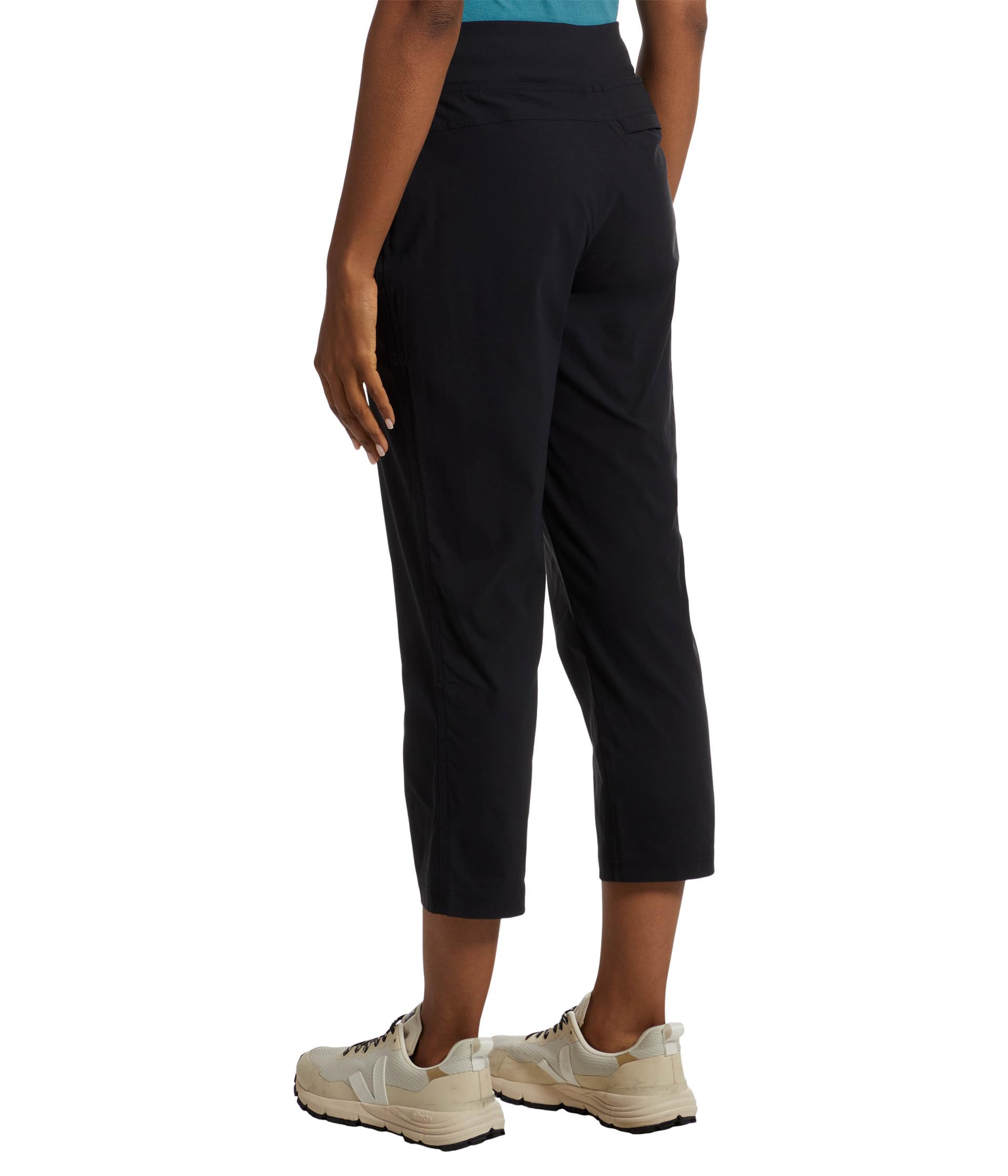 mountain-hardwear-dynama-crop-high-rise-stretch-cropped-pant-for-climbing-trail- image 3