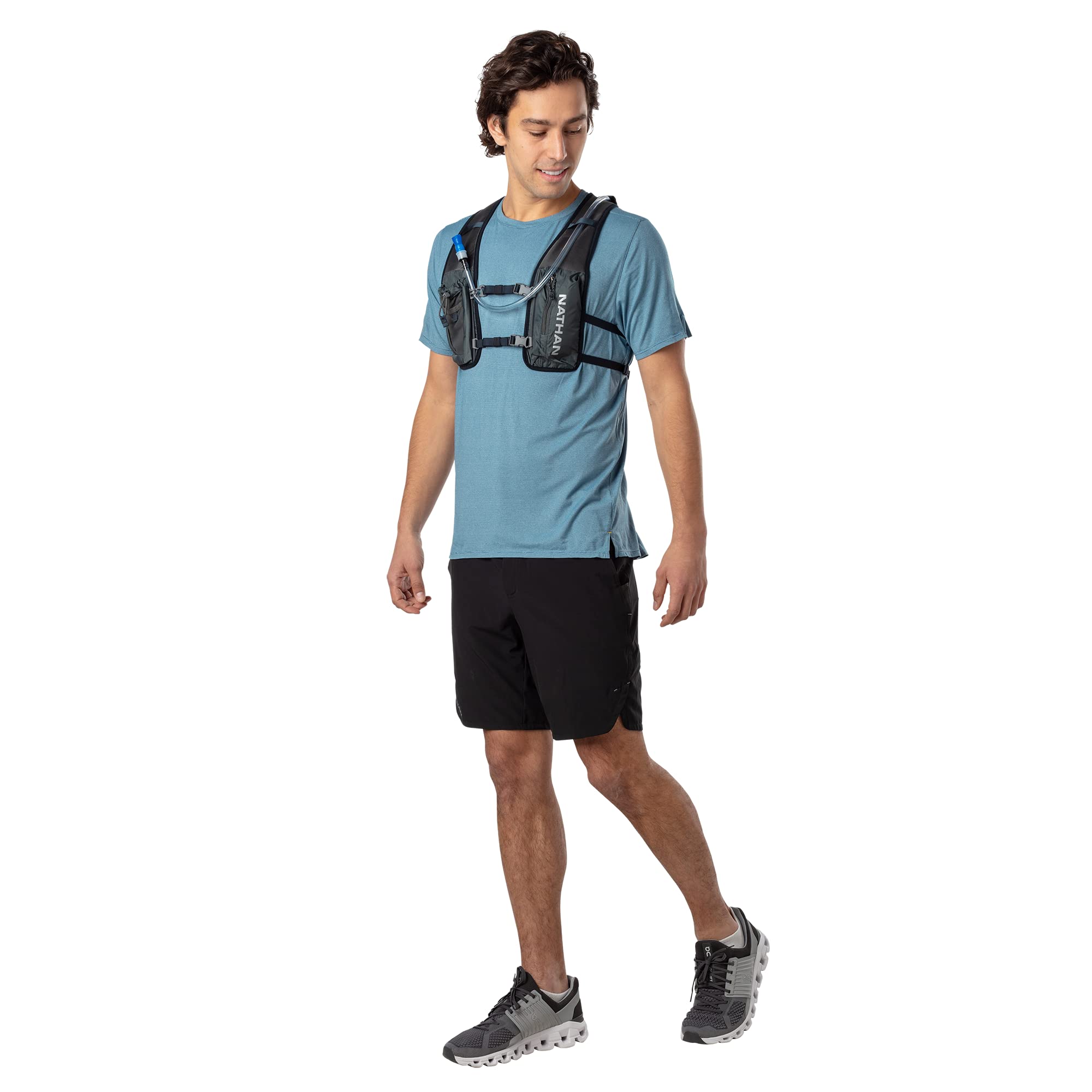 nathan-quickstart-2-0-6l-hydration-running-vest-includes-1-5l-bladder-front-bott image 8