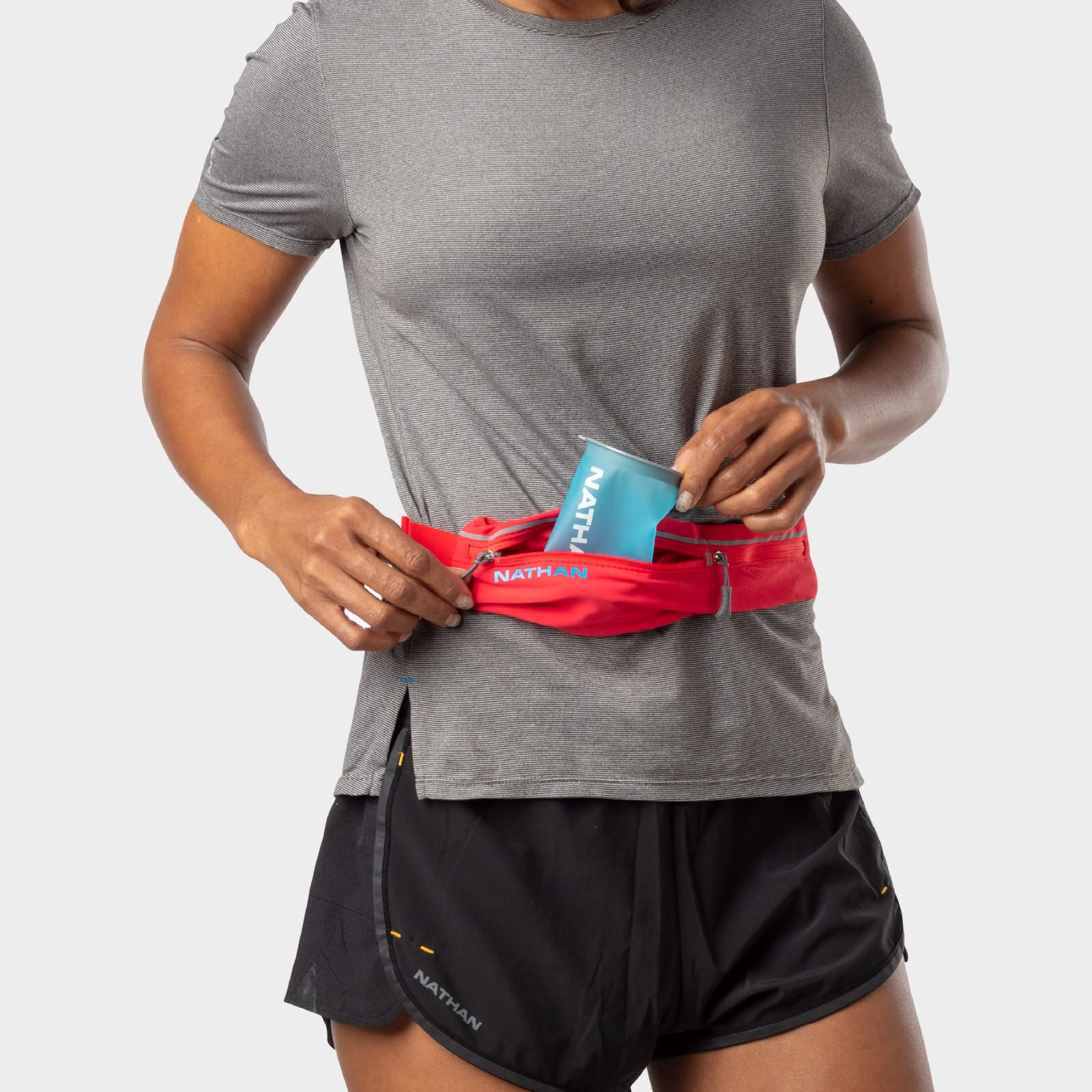 nathan-reusable-race-day-cup-2-pack-foldable-flexible-running-cups-blue-me-away- image 7