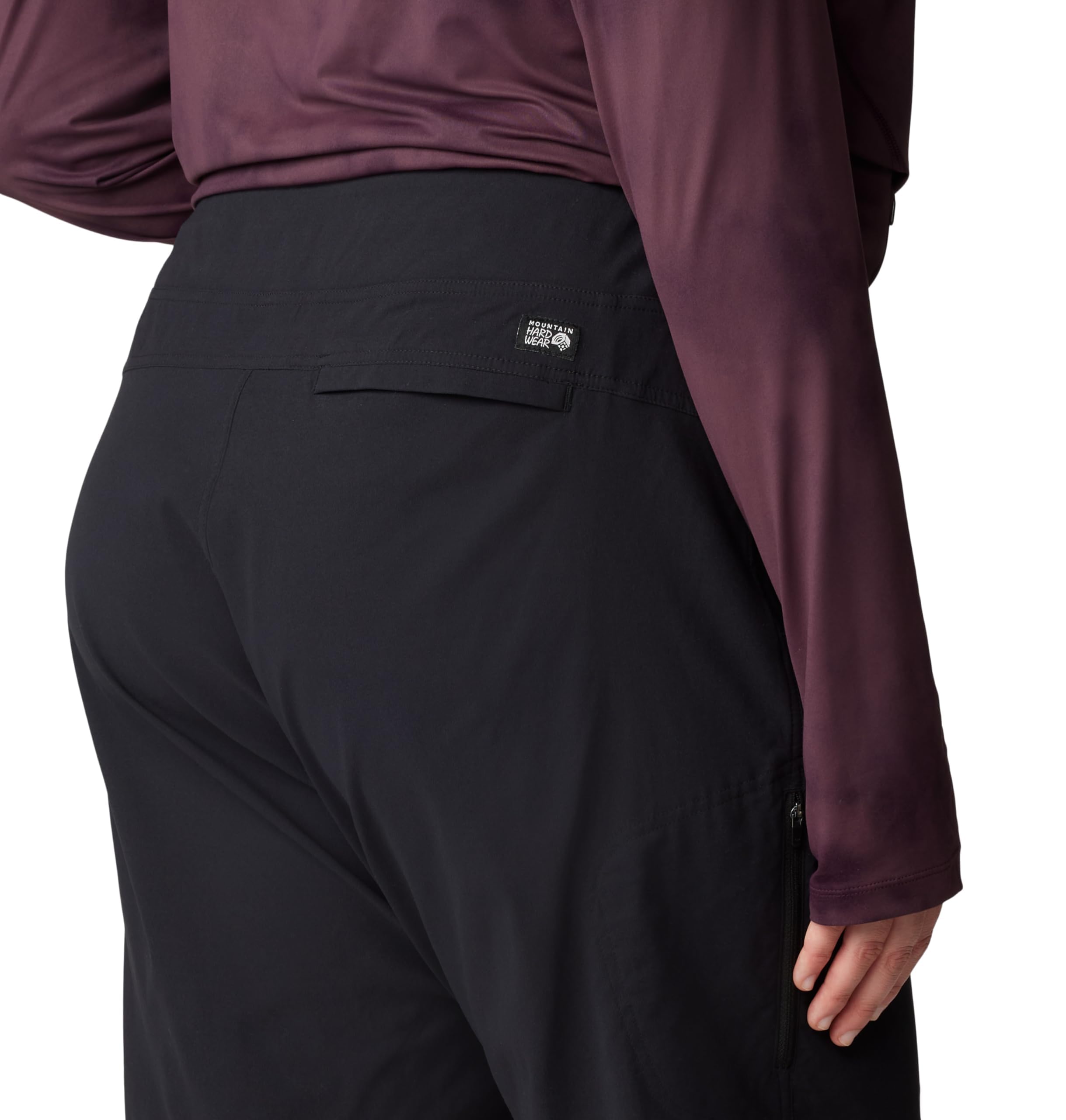 mountain-hardwear-plus-size-dynama-bermuda-stretch-high-mobility-hiking-shorts-t image 4