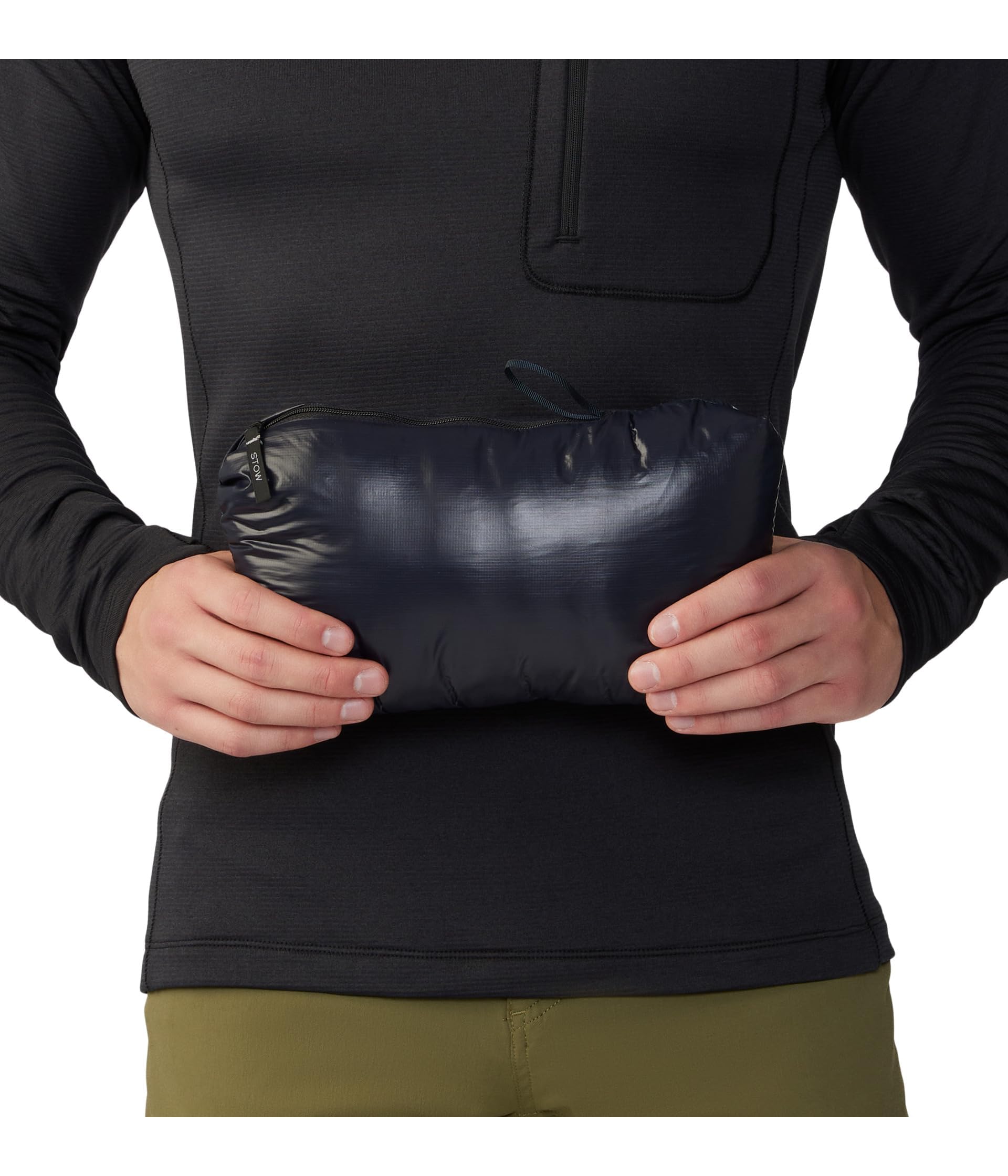 mountain-hardwear-ghost-whisperer-down-vest-800-fill-recycled image 5