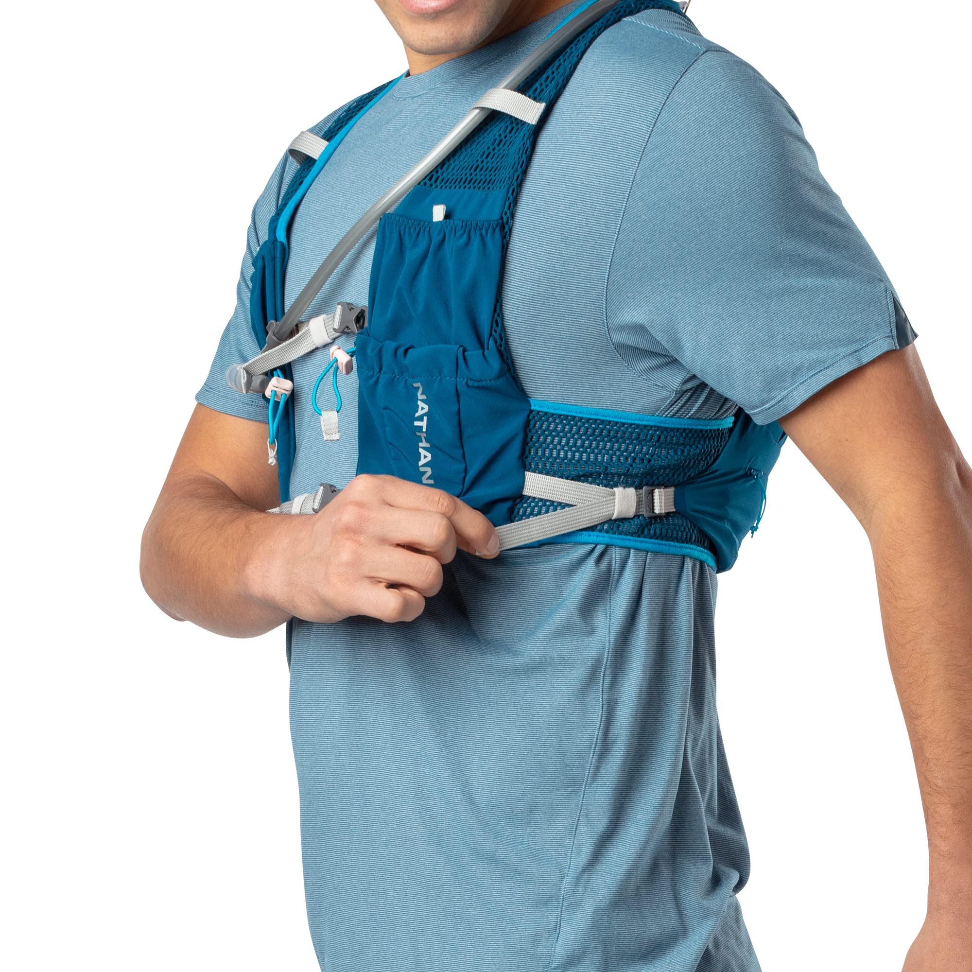 nathan-vaporair-lite-4l-hydration-vest-with-2l-bladder-adaptive-hook-loop-fit-7- image 7