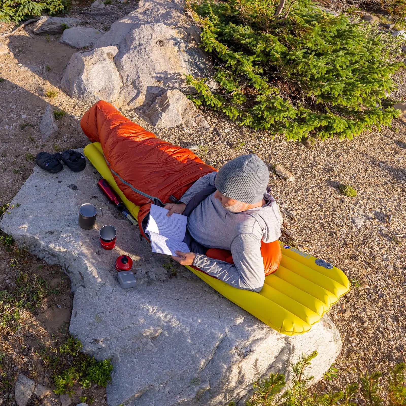 big-agnes-divide-warm-weather-air-chamber-sleeping-pad-with-vertical-baffles image 2