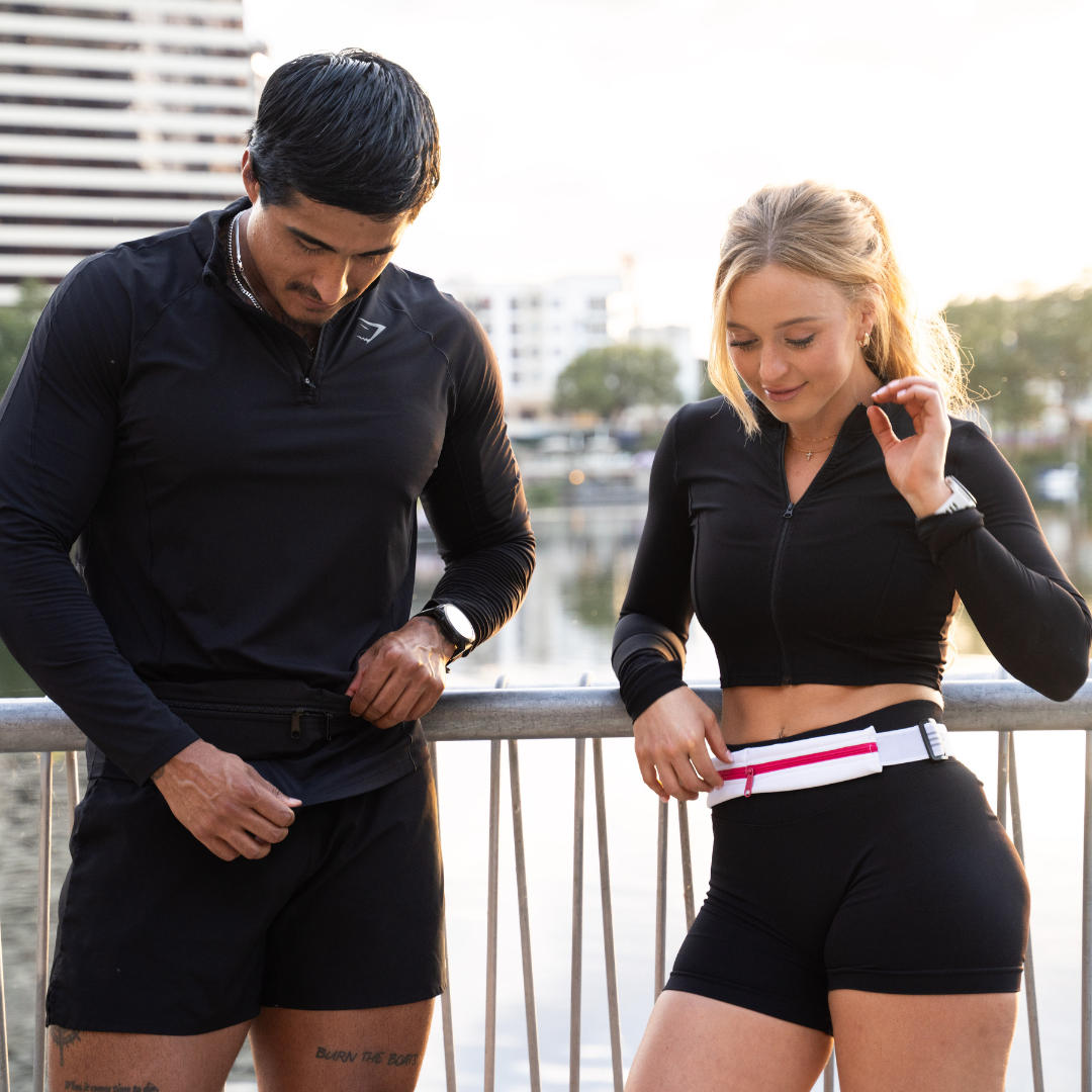 spibelt-tandem-dual-pocket-running-belt-with-wide-band-for-large-phones-and-long image 3